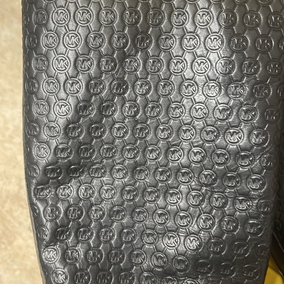 Michael Kors size 9 rain boots - Picture 3 of 3